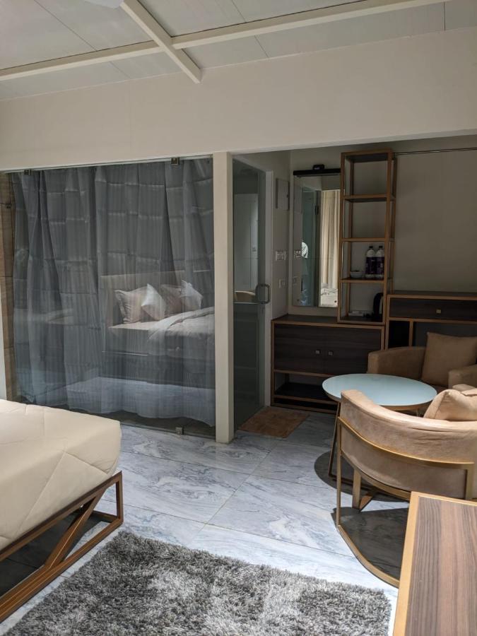 Miracle Hotel And Resorts Kozhikode Exteriör bild