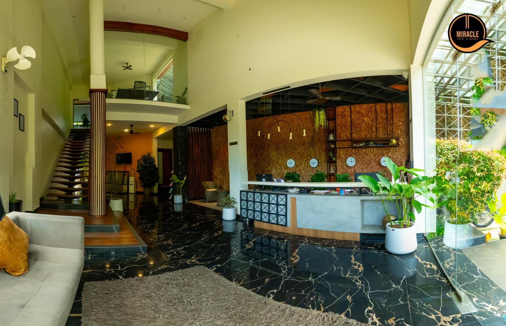 Miracle Hotel And Resorts Kozhikode Exteriör bild